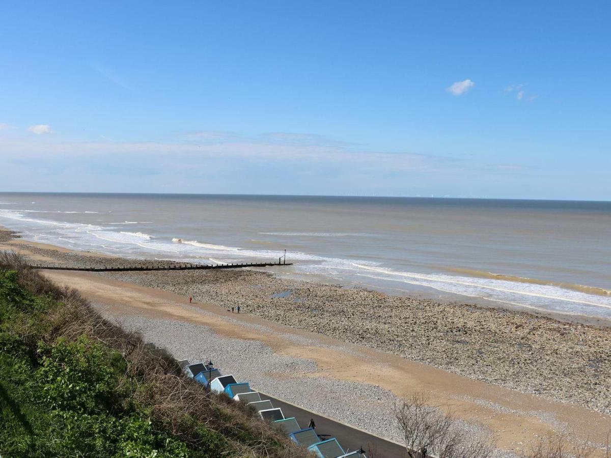 Robins Nest Villa Cromer Exterior foto