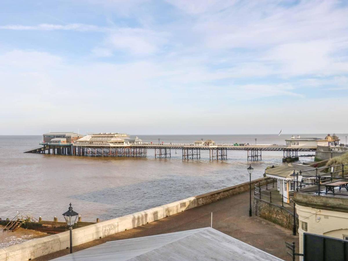Robins Nest Villa Cromer Exterior foto